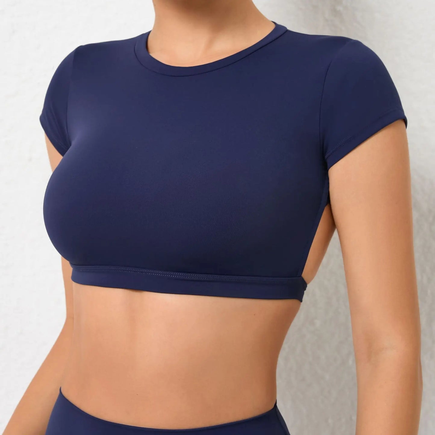 Breathable Workout Tops Backless Yoga Crop Tops