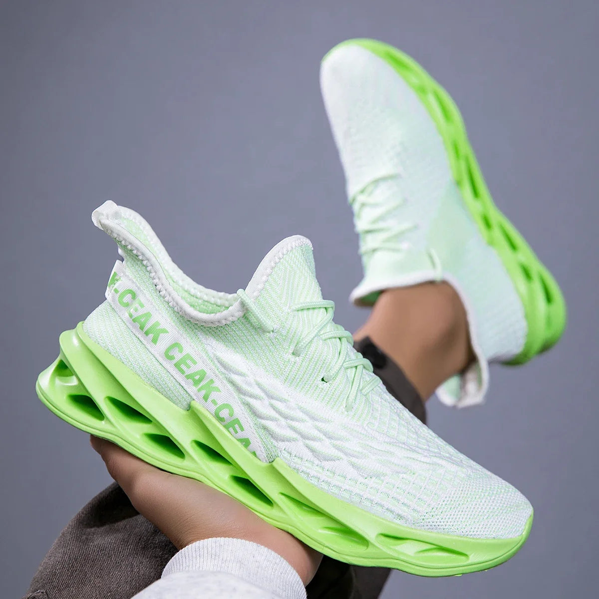 Men Mesh Breathable Running Sport Shoes