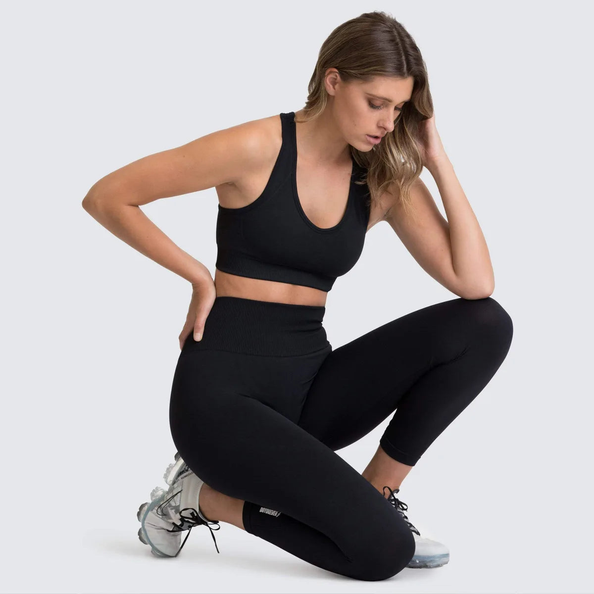 Seamless Yoga Sports Bra and Leggings