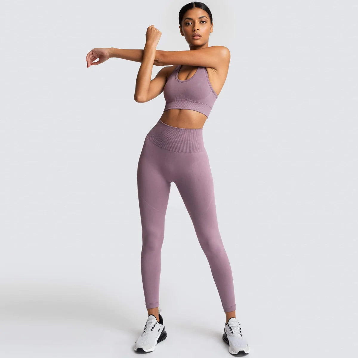 Seamless Yoga Sports Bra and Leggings