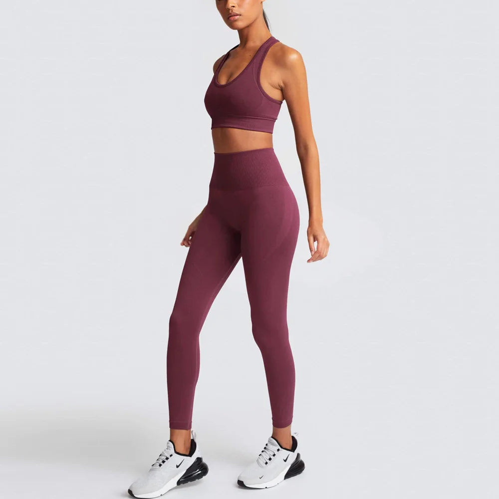 Seamless Yoga Sports Bra and Leggings
