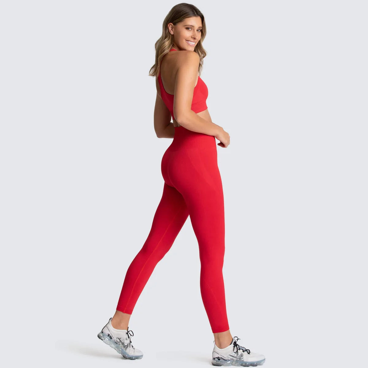 Seamless Yoga Sports Bra and Leggings