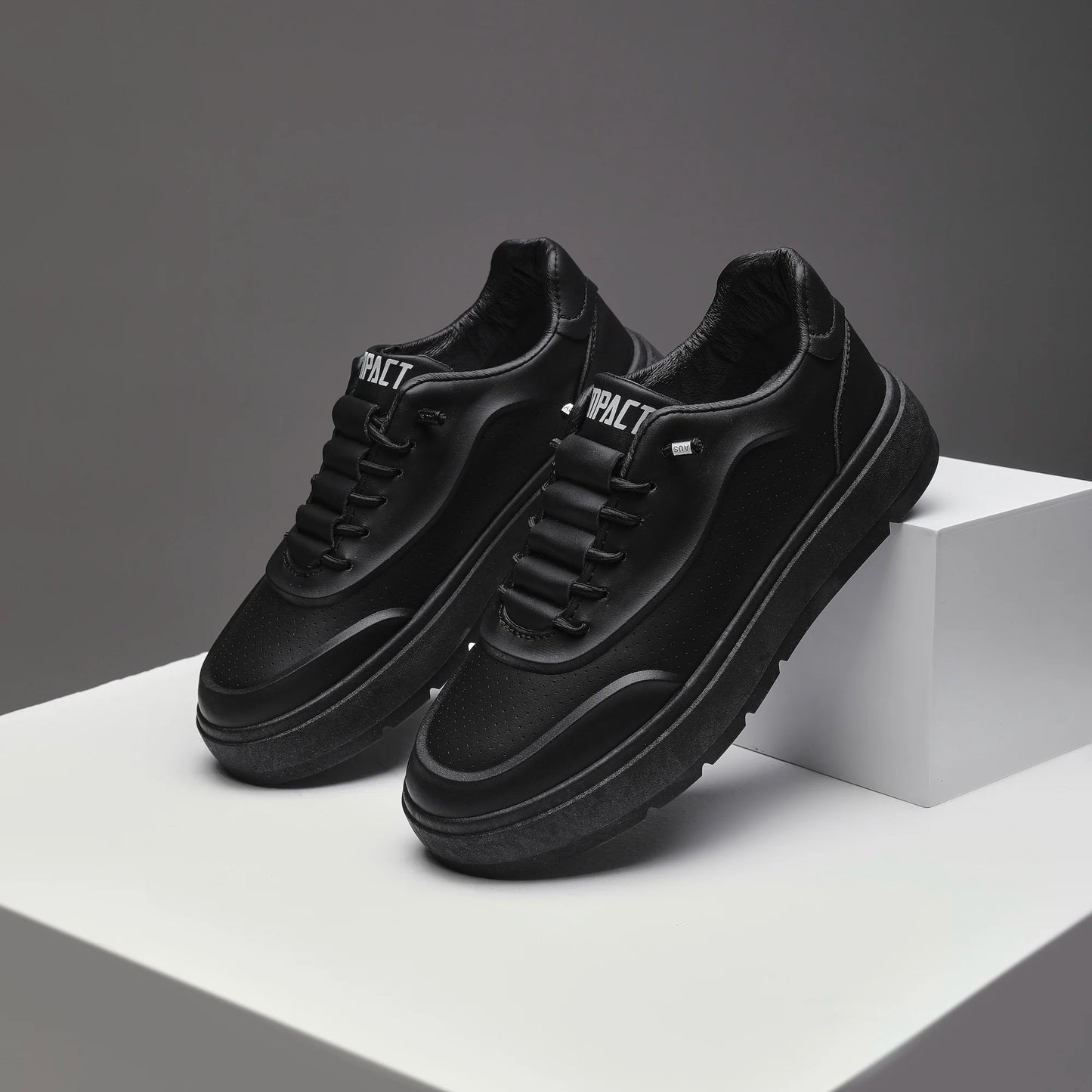Men's Luxury Sneakers, Sport Shoes w/Breathable Design for Gym/Casual Wear & Street Style