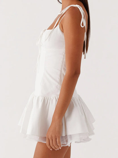 Elegant V-Neck Lace Dress with Short Sleeves and A-Line Skirt