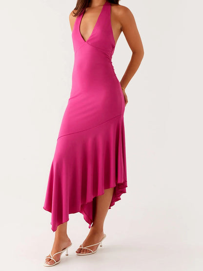 Elegant Sleeveless Halter Neck Dress with Open Back and Pleated Hem