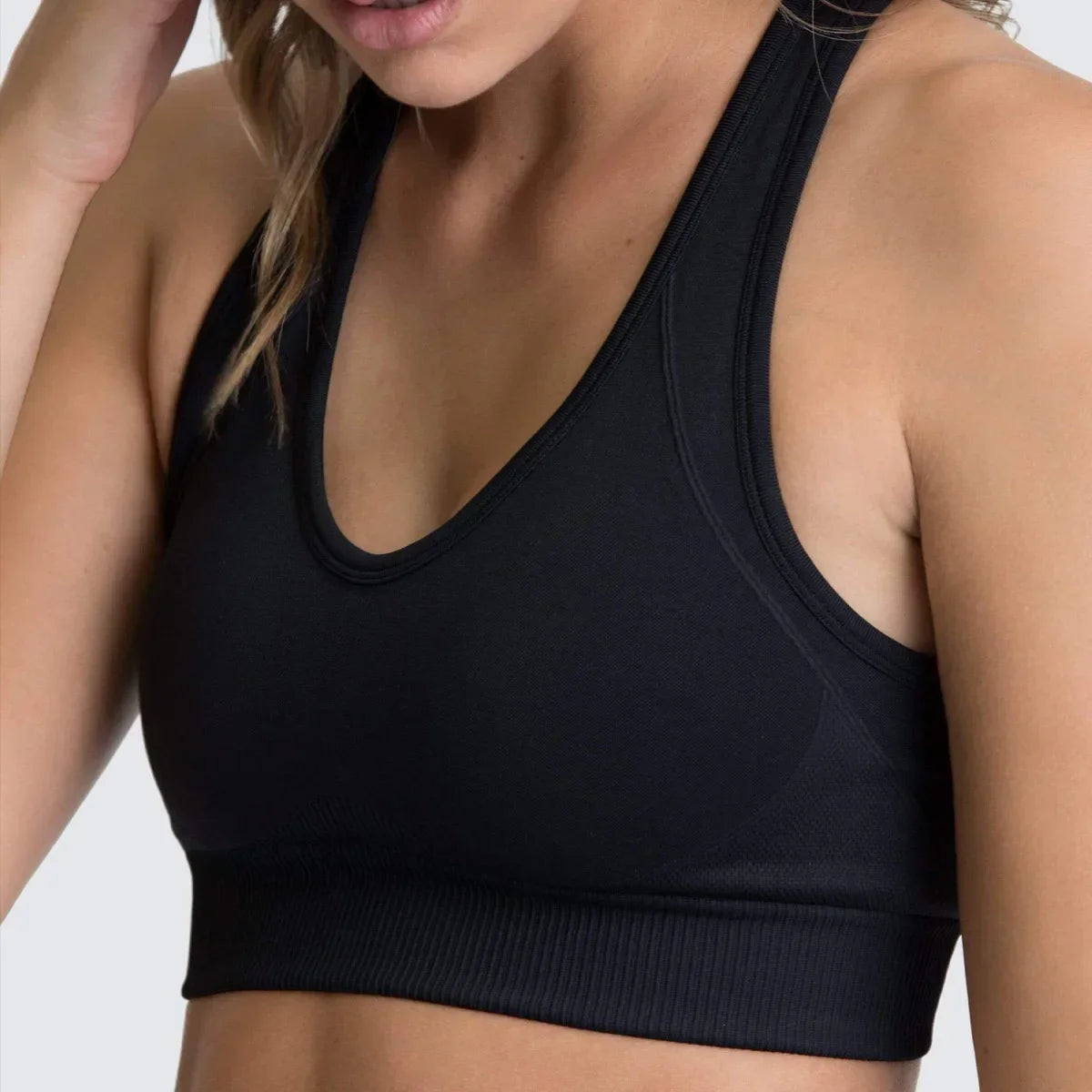 Seamless Yoga Sports Bra and Leggings
