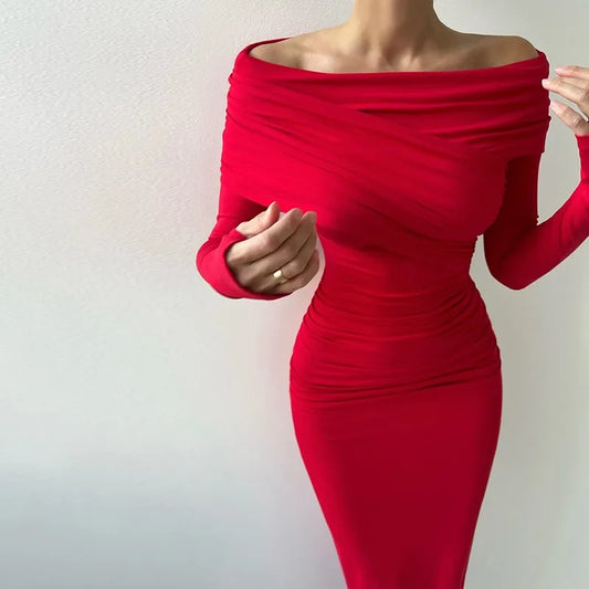 One-shoulder Long-sleeved Temperament, Waist-packing Hip Skirt